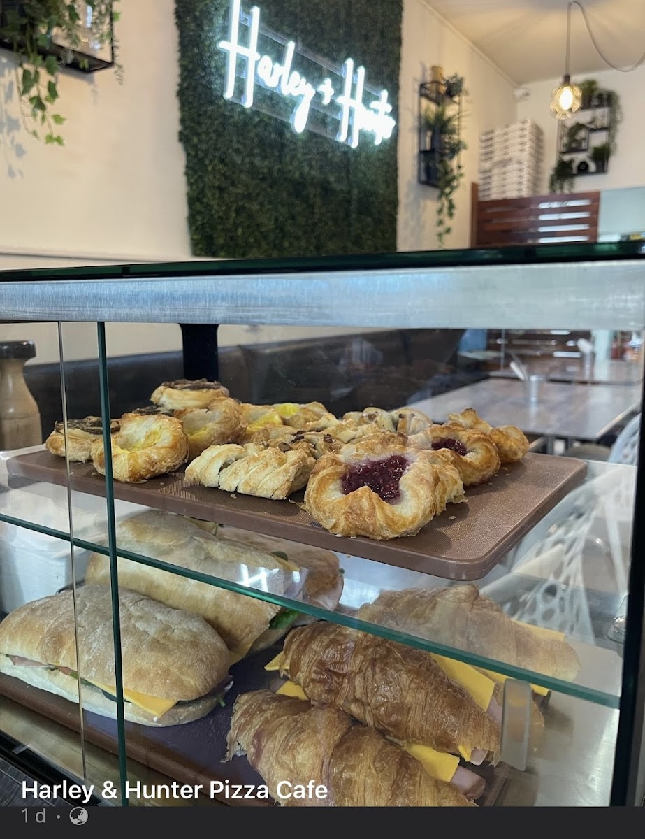 Harley & Hunter Pizza Cafe